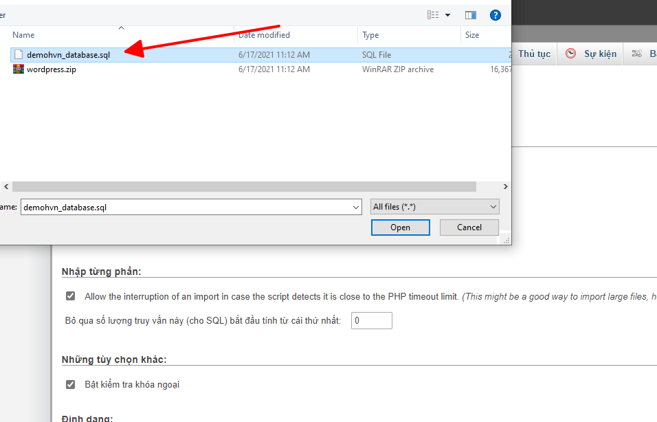 Duyệt tới file database trên máy tính để upload vào phpMyAdmin